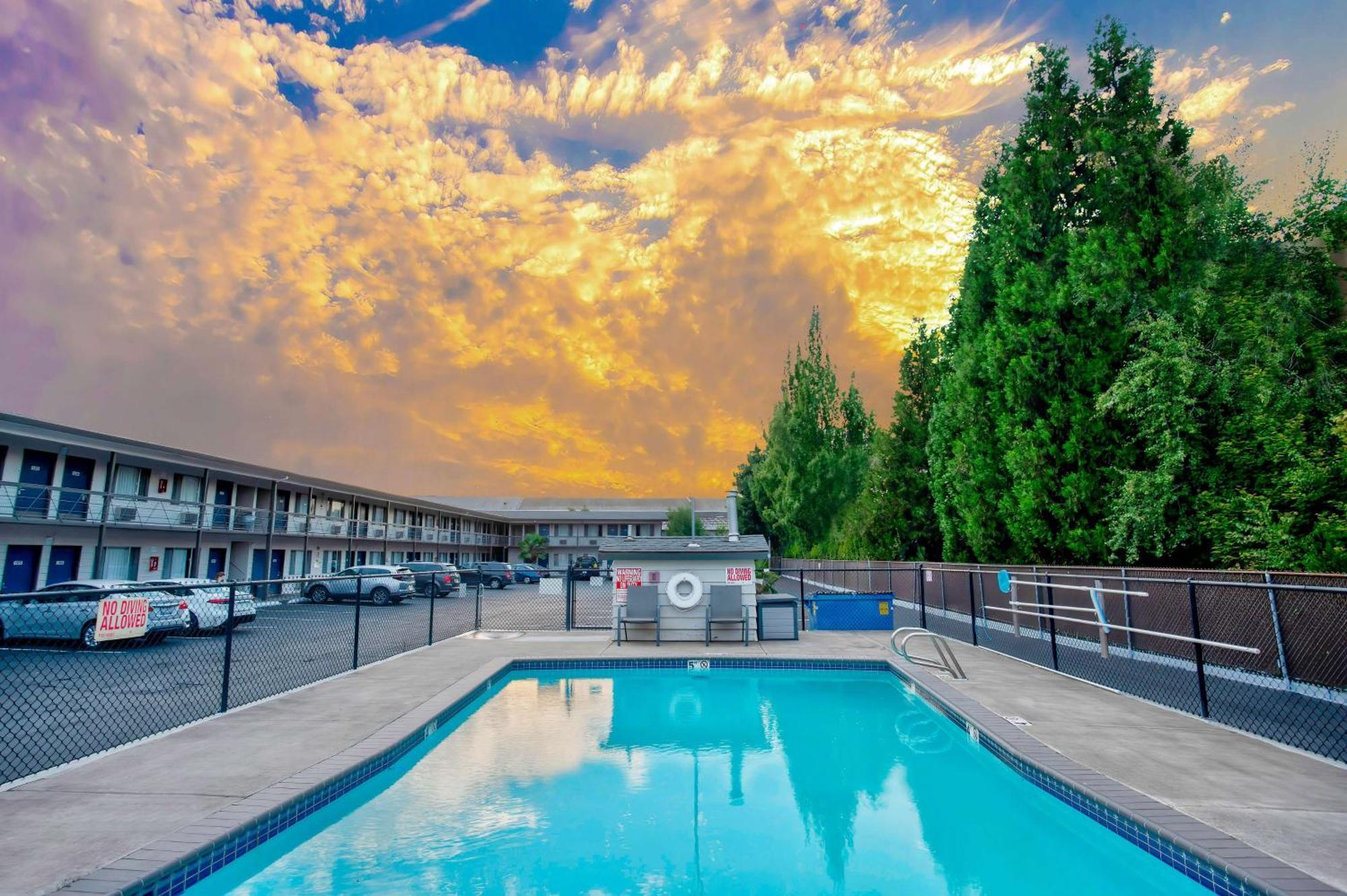 Motel 6-Salem, Or - Expo Center Exterior photo
